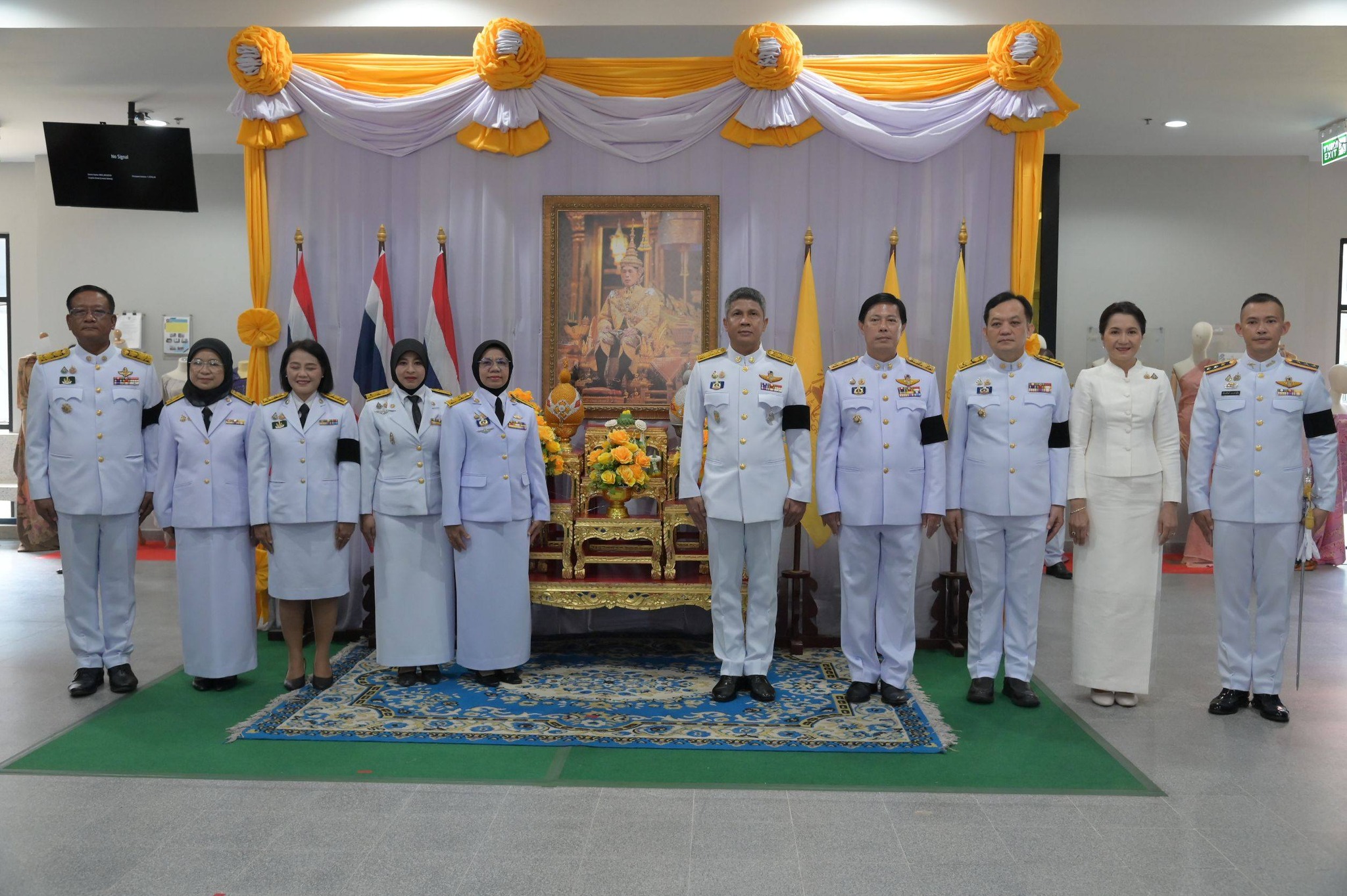 พช.นราธิวาส ร่วมพิธีลงนามถวายพระพรชัยมงคล เนื่องในวันฉัตรมงคล ประจำปี 2569 น้อมสำนึกในพระมหากรุณาธิคุณ